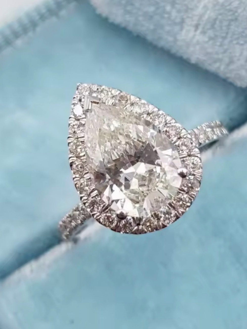 Pear-Shaped Halo Diamond Engagement Ring in White